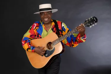 Afric Simone