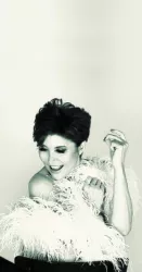 Liane Foly