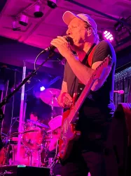Adrian Belew