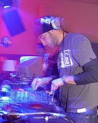 Armand Van Helden